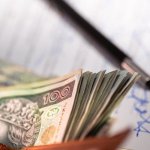 Inflacja pod lupą: jak śledzić jej wpływ na Twoje finanse i utrzymać budżet w ryzach