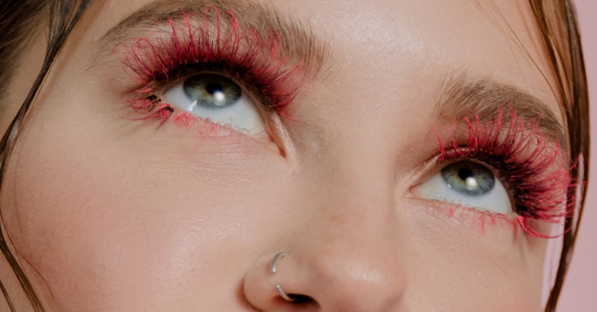 Lash separator na czasie: 9 sposobów na idealnie rozdzielone rzęsy i efekt WOW