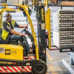4PL czy Lead Logistics? 7 kluczowych różnic, które pomogą Ci wybrać lepszy model obsługi łańcucha dostaw