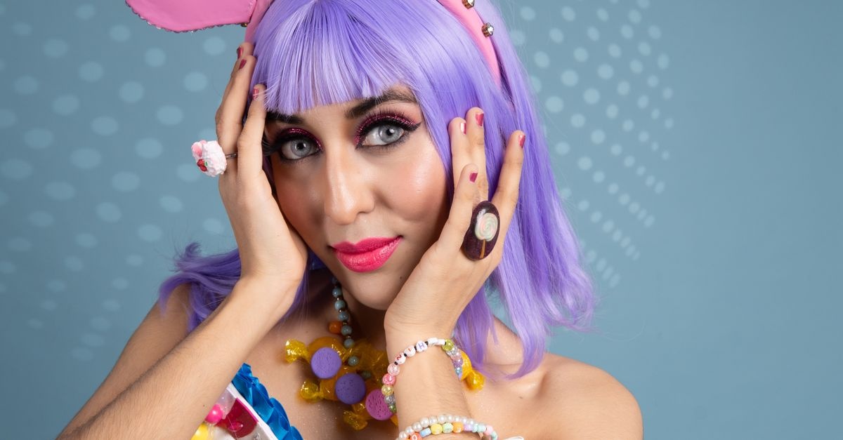 Kolorowe candy nails – zrób to sama! Trendy manicure krok po kroku