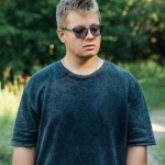 Textured Crop bez tajemnic: szybkie triki, które natychmiast podkręcą Twój codzienny look